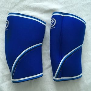 Pair of Rehband knee sleeves